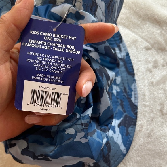 Kids' Blue Camouflage Adventure Hat - Picture 5 of 6